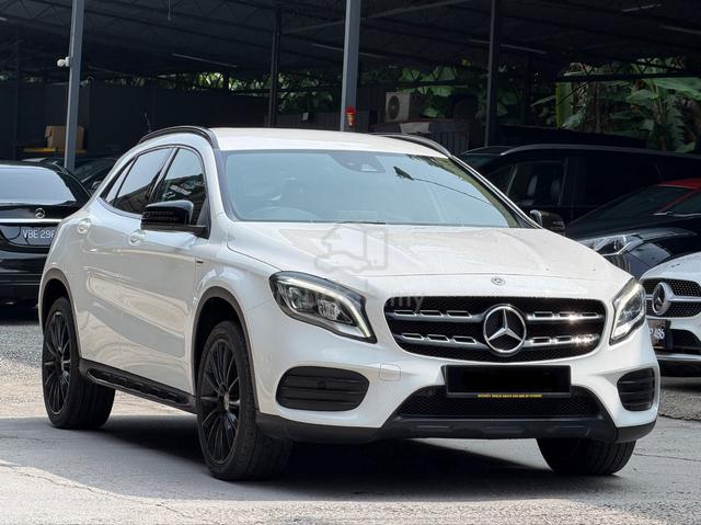 2019 Mercedes-Benz Gla200 Fl Night Edition - 1