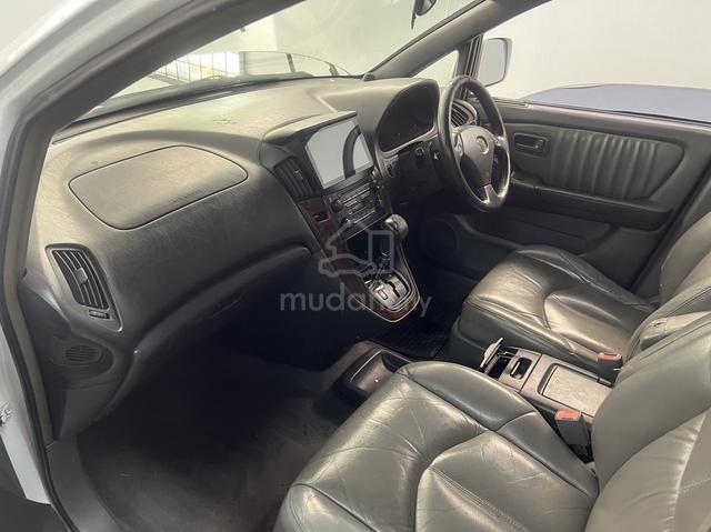 Toyota HARRIER 2.2 (A) - 3