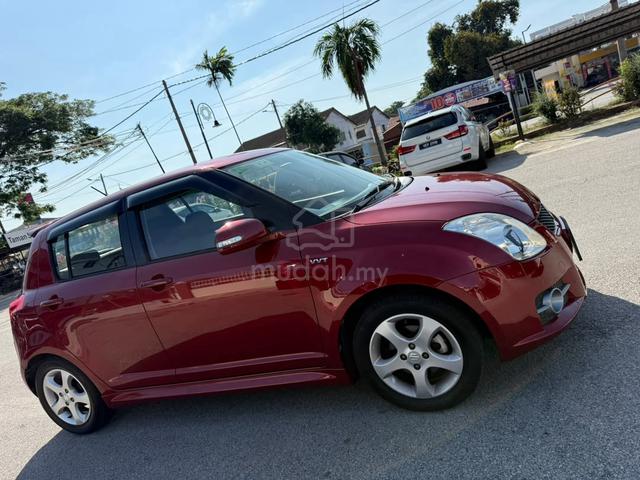 2012 Suzuki SWIFT 1.5 GLX FACELIFT (A) Keyless - 1