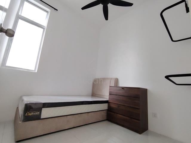 Fully furnised female room in apartment Casa idaman klebang ipoh 1