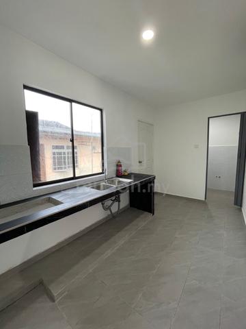 Tmn U,Skudai, Teres 1 Tingkat siap Reno Untuk di Jual bwh Market Value 5