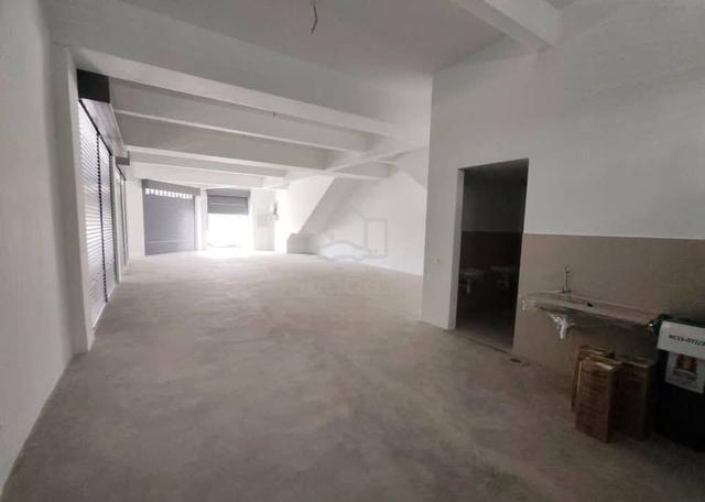 Rimbayu Promenade Telok Panglima Garang Three storey corner shop rent 1