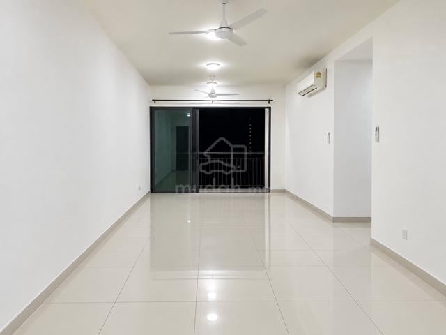 KL Traders Square Residences 1