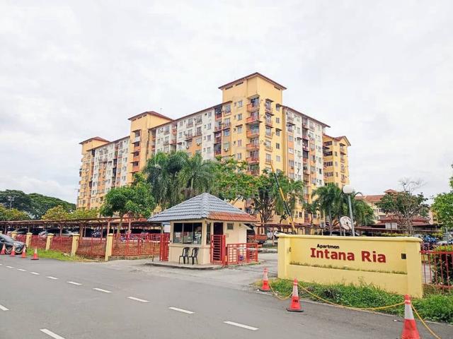 Intana Ria 1
