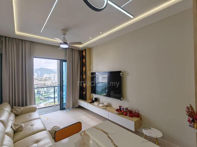 Queens Residences Q1 @ Queens Waterfront 1