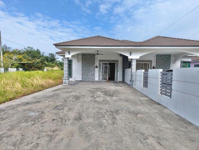 [FREEHOLD - CORNER  SEMI-D] Tmn Seri Temenggong, Parit Sakai, Muar JHR 1