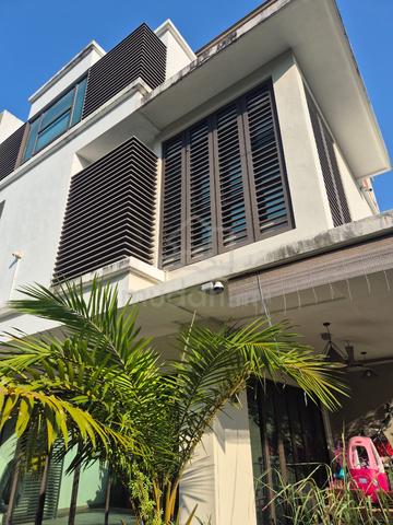 Beethoven, Symphony hills, Cyberjaya Semi-D house, Corner lot,for sale 1