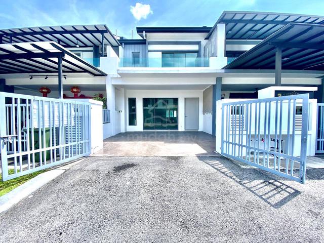 Double Storey Terrace@Taman Sempurna Damai, Semenyih 1