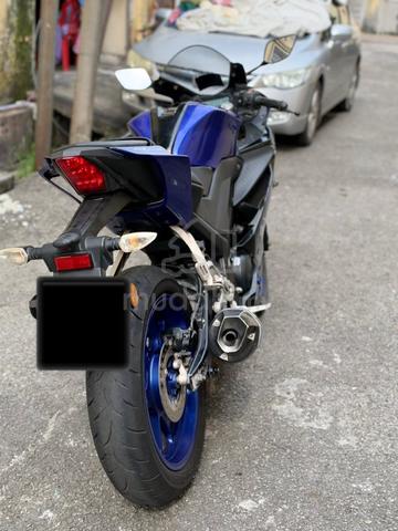 PROMO low km Yamaha R15 v3 R15v3 full loan siapOTR - photo 4 of 5