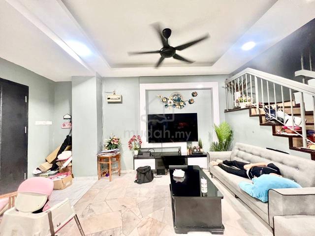Renovated Unit Teres Bandar Tasik Puteri Rawang BTP3 22x75 SQFT 1