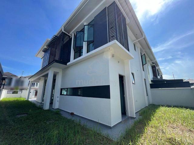 Value Buy 2 storey Semi D Near Sepang KLIA 1