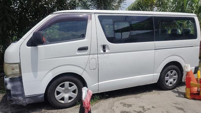 2012 Toyota HIACE 2.5 KDH200R FACELIFT (M) - 3