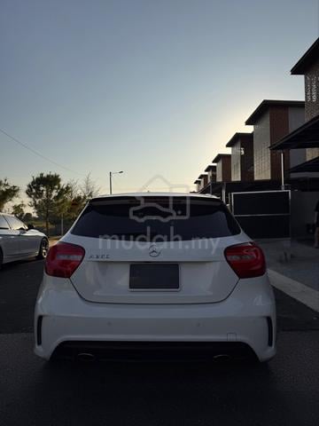 2015 Mercedes Benz A250 2.0 AMG LINE (A) - 3