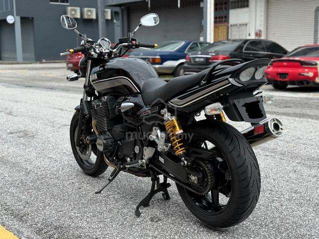 Yamaha xjr1300 - photo 6 of 12