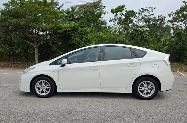 2011 Toyota PRIUS 1.8 (A) ORIGINAL PAINT 1 OWNER - 3