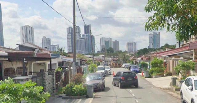 Ulu Tiram Taman Desa Cemerlang Jalan Kekapu Single Storey House 1
