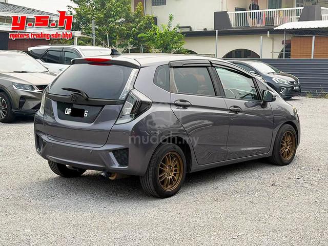 2016 Honda JAZZ 1.5 V MY2014 (A) - 4