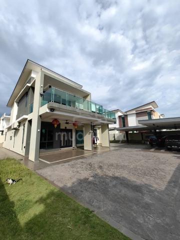 Ayer Keroh Vista Kirana Double Storey Bungalow Gated & Guarded 1
