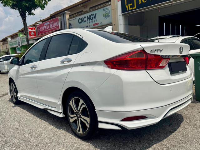 2016 LOAN KEDAI 1OOO Honda CITY 1.5 V / PUSH START - 3