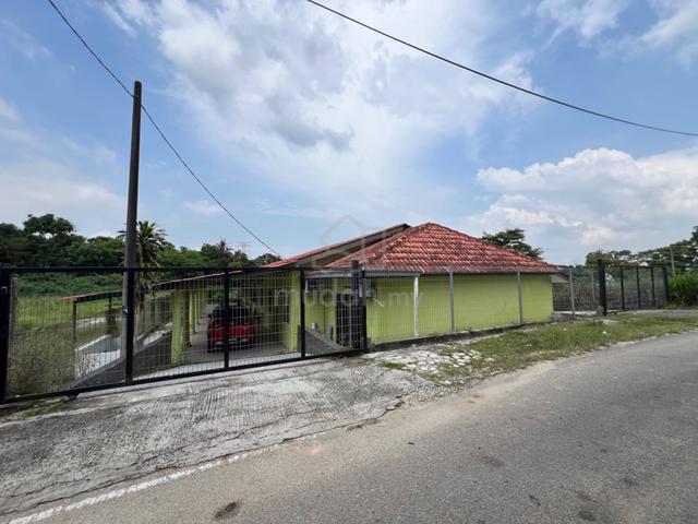 Kg Sinaran Baru Kempas Freehold Non Bumi Lot 1