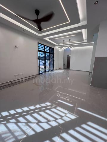 (Corner lot) 2-storey Terrace, La Casa Lunas, Kedah 5