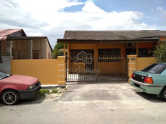 Perak Batu Gajah Not Furnished 1-Storey Terraced House For Rent 1