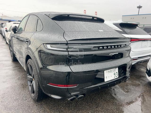 2024 Porsche CAYENNE COUPE - 5