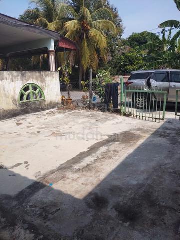 RUMAH SETINGKAT MURAH DI MASJID TANAH untuk dijual 1