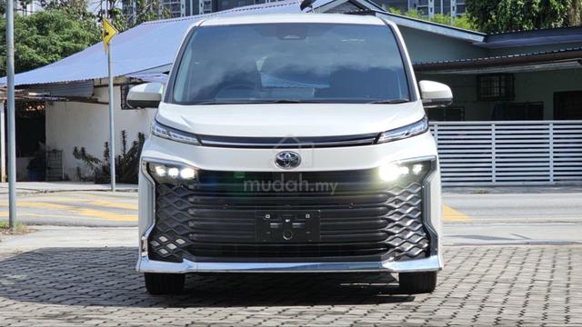 2024 Toyota VOXY 2.0 S-Z 7S FULLY LOADED TIP TOP - 1