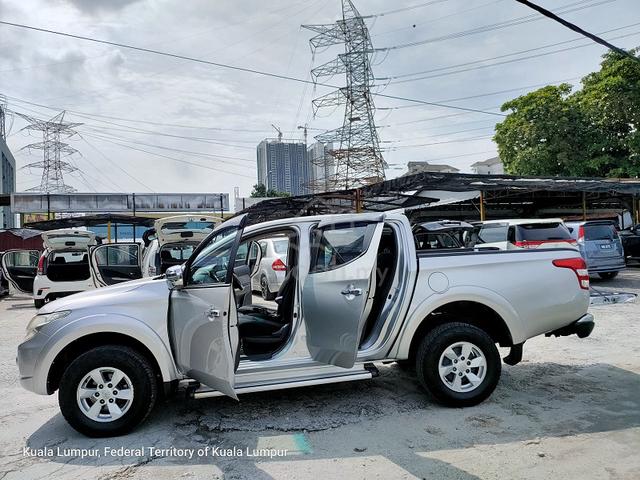 2015 TRITON 2.5 VGT (A)HighLoan, 4x4 Diesel Turbo - 5