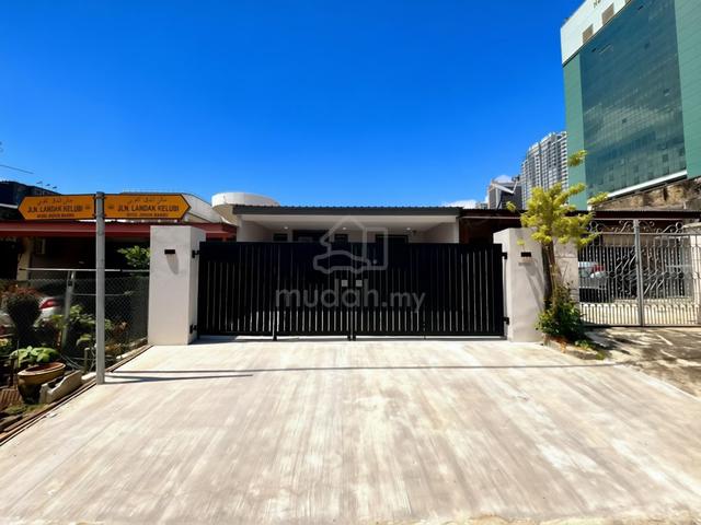 Taman Abad Landak Kelubi Single Stry Renovated Strategic Location 1