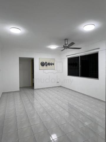 Taman Pekaka Apartment 1