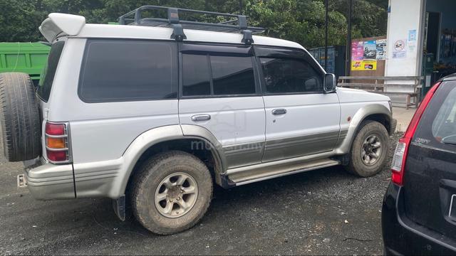 1995 Mitsubishi PAJERO 2.8 (A) - 4