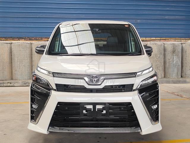 2021 Toyota VOXY 2.0 ZS KIRAMEKI III (A) - 2