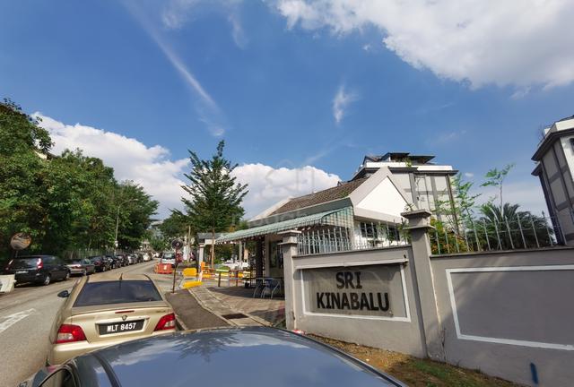 Sri Kinabalu 1