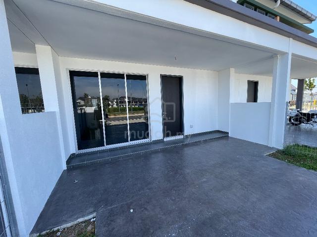 Brand NEW House, 20x75ft ALURA Bandar Bukit Raja, Klang 3