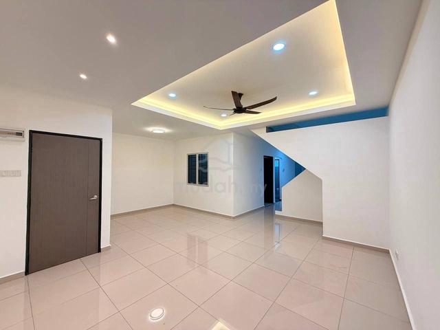 FULL LOAN RENOVATED 💥 Double Storey Taman Ros Mantin Nilai 1