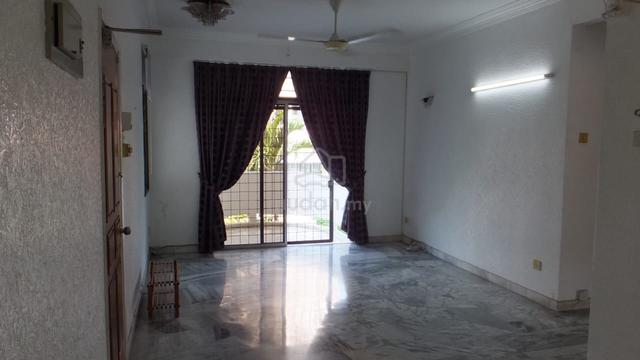 Mutiara Court (Penang) 1