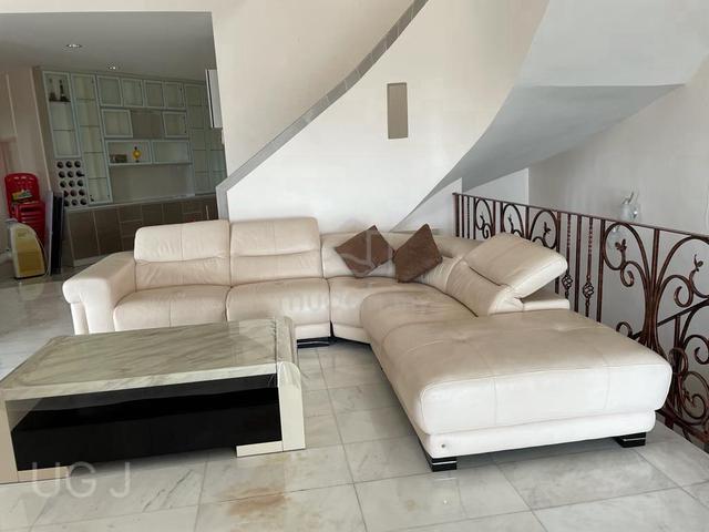 Regency Condominium 1