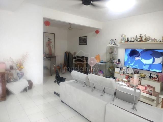2 storey house @ bandar mahkota cheras Sekn 7 1