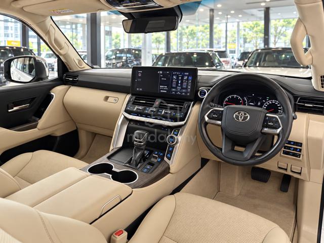 2023 Toyota Land Cruiser LC300 ZX 3.5 Twin Turbo F - 4