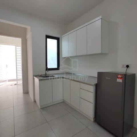 Meritus Residensi 1