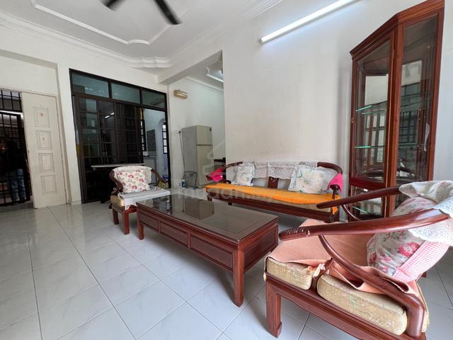 Penhill Condominium 1
