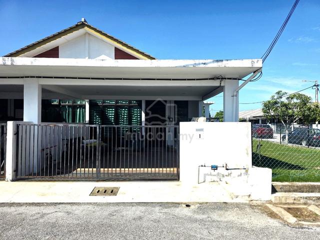 [CORNER LOT & RENOVATED KITCHEN] Teres Bandar Kuantan Putri Kuantan 1