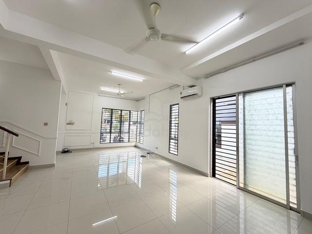 Taman Anggun 1 1