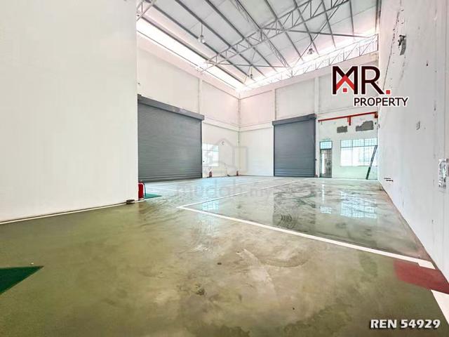 CORNER LOT 1.5 Storey Semi-D Factory Sungai Lokan FOR SALE 1
