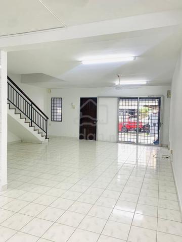 2 storey house 20x70 @ Taman Pinggiran Batu Caves, 5 rooms 2 parking 1