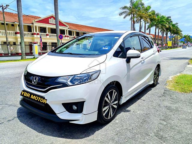 2017 Honda JAZZ 1.5V(A)I-VTEC FULL BODYKIT WARRNTY - 1