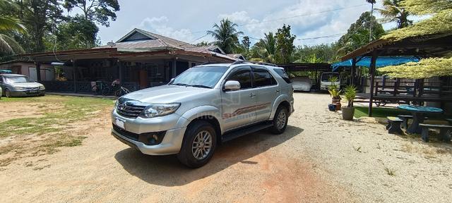 2015 Toyota FORTUNER 2.7 V TGN51R ENHANCED (A) - 3
