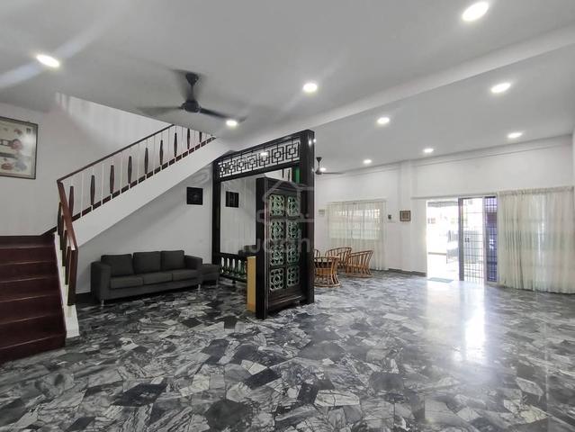 Ujong Pasir Taman Sinn Double storey terrace fully furnished 1